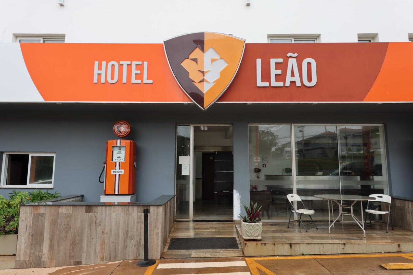 Hotel Pousada Do Leao Lencois Paulista Esterno foto